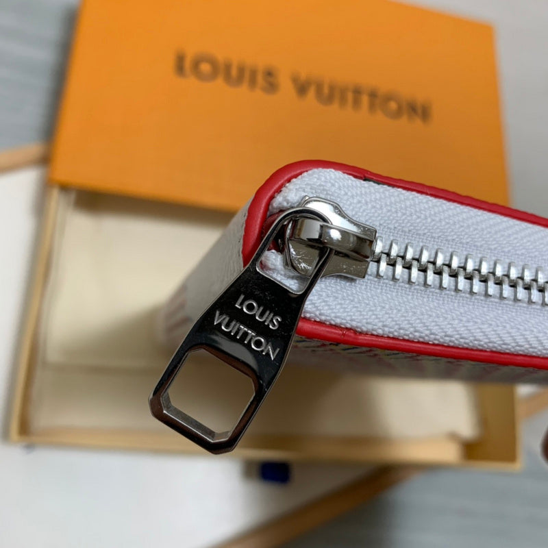 COZY BAGS - LOV Wallets - 556