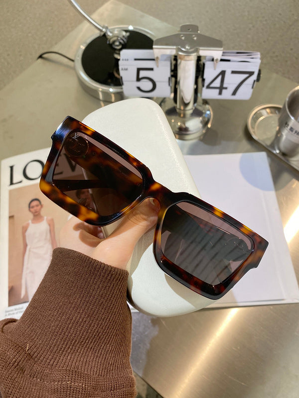 COZY BAGS - LOV Sunglasses - 042