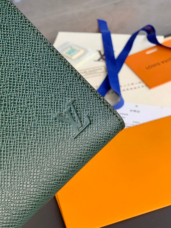 COZY - LOV Wallets - 459