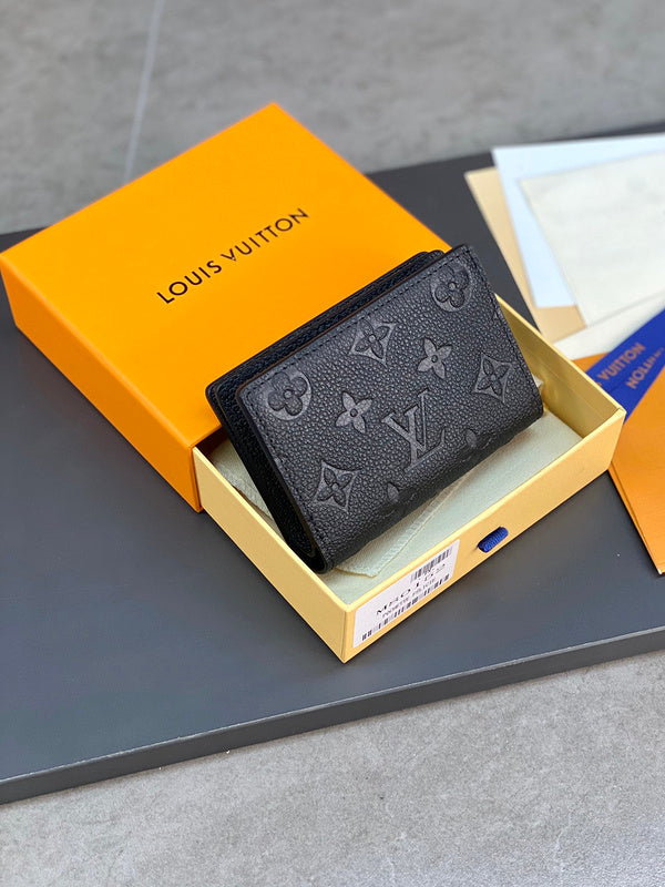 COZY - LOV Wallets - 037