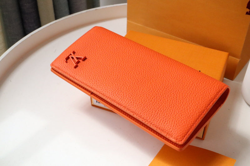 COZY BAGS - LOV Wallets - 639