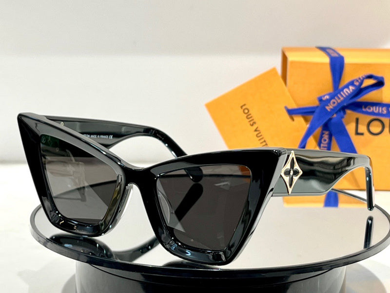 COZY BAGS - LOV Sunglasses - 063