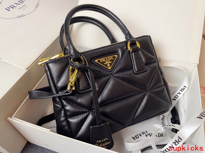 COZY BAGS - Mix Wallets - 650