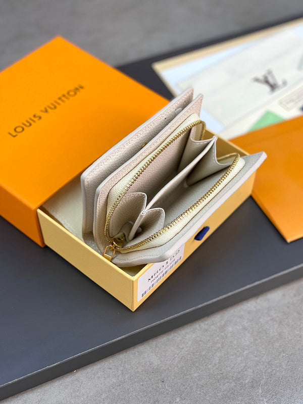 COZY - LOV Wallets - 032