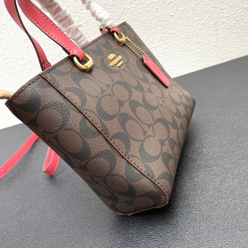 COZY - CAH Bags - 554
