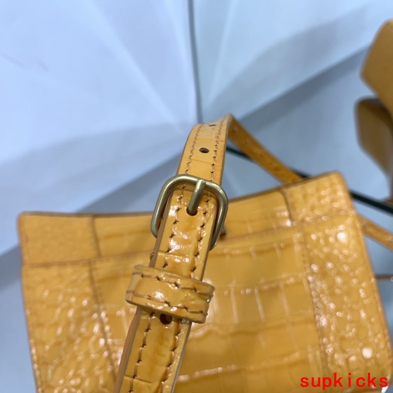 COZY BAGS - BG Hourglass Bags - 138