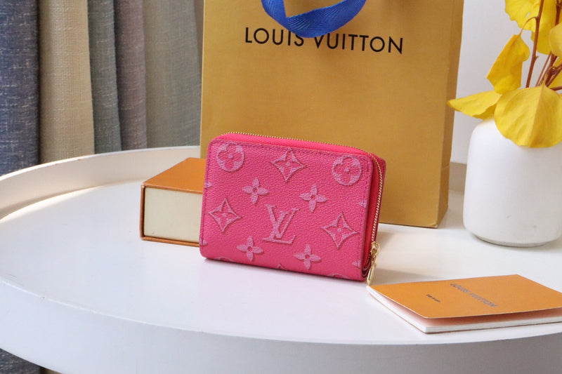 COZY - LOV Wallets - 479