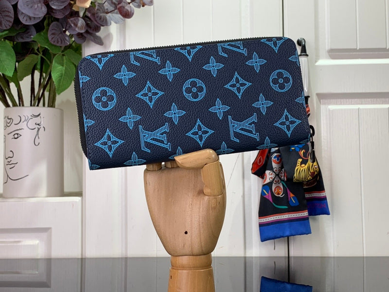 COZY - LOV Wallets - 120
