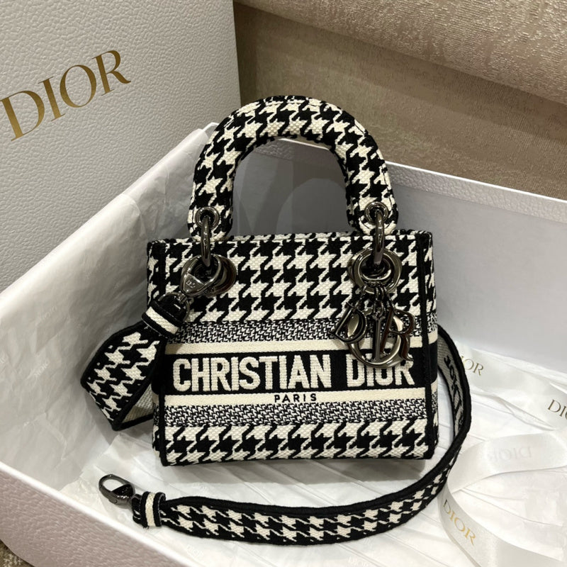 COZY - DOR Bags - 131