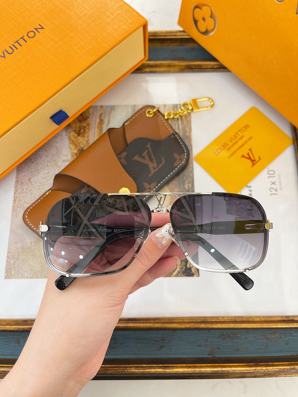 COZY BAGS - LOV Sunglasses - 064