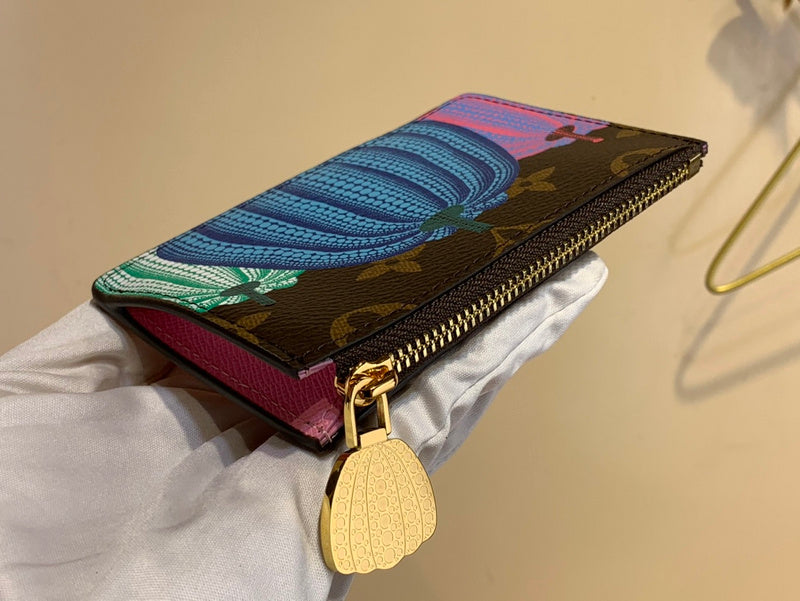 COZY - LOV Wallets - 141