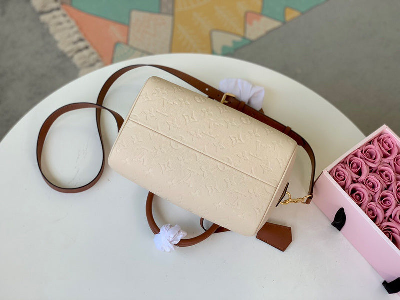 COZY - LV Bags - 5579