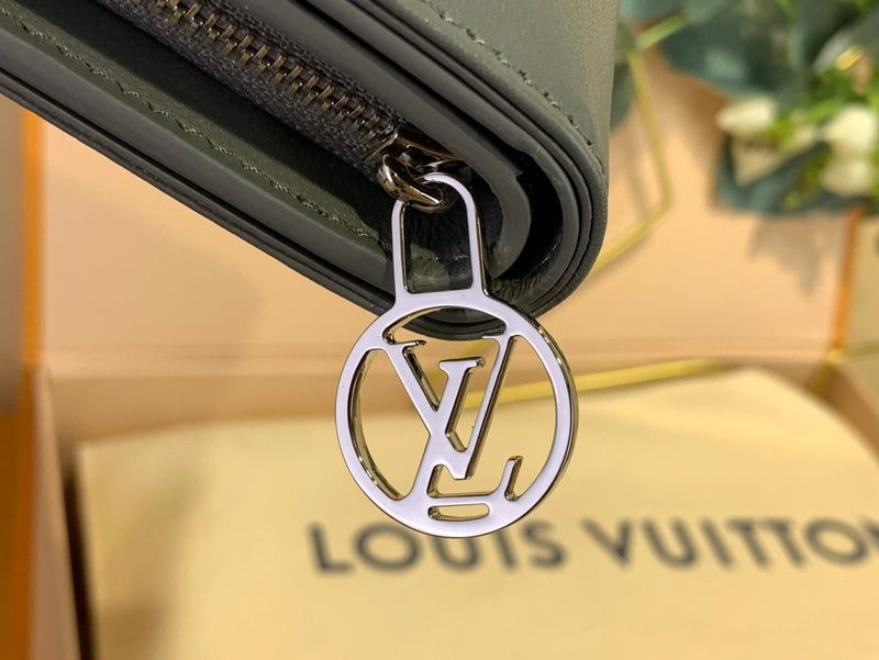 COZY - LOV Wallets - 348