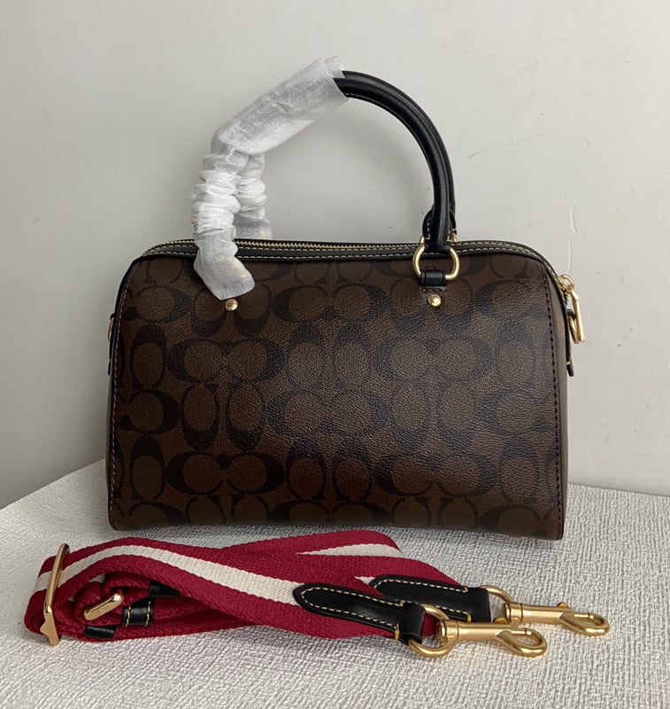 COZY - CAH Bags - 230