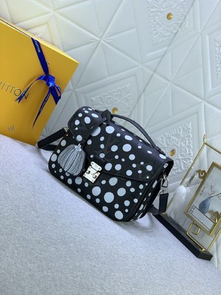 COZY BAGS - GUKI Women Bags - 1609