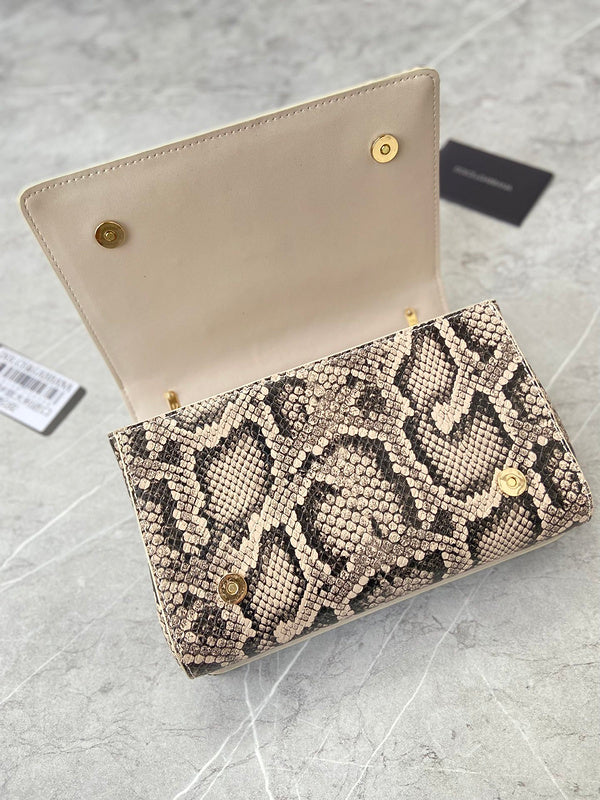 COZY - DAG Bags - 238