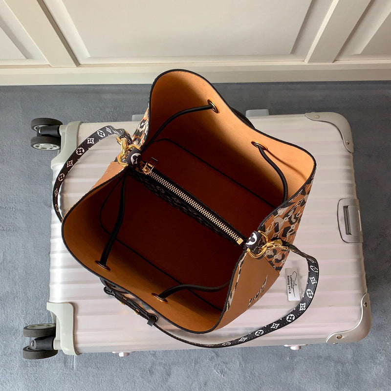 COZY - LV Bags - 4936