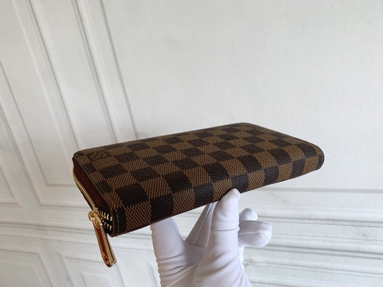COZY BAGS - LOV Wallets - 695