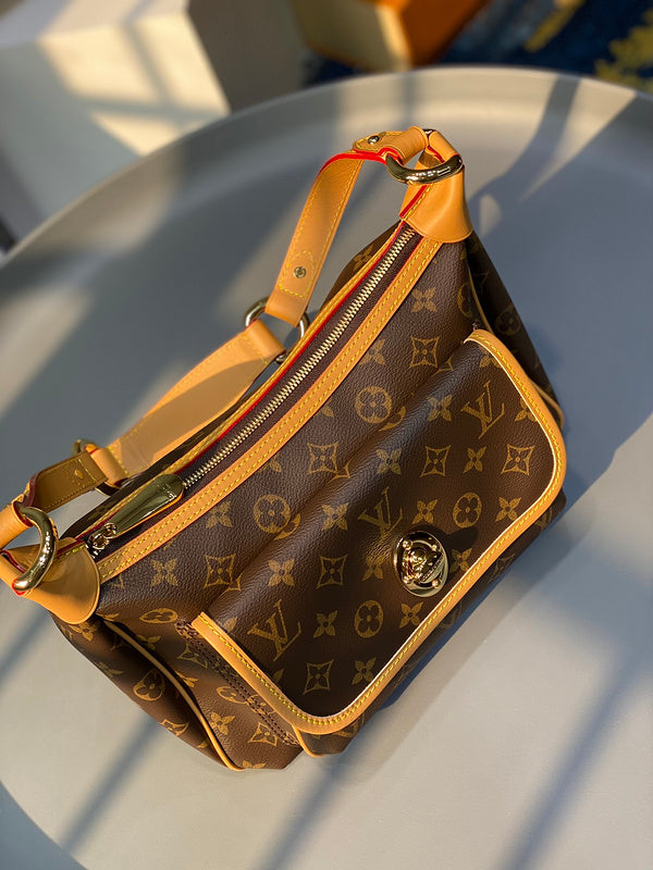 COZY - LV Bags - 709