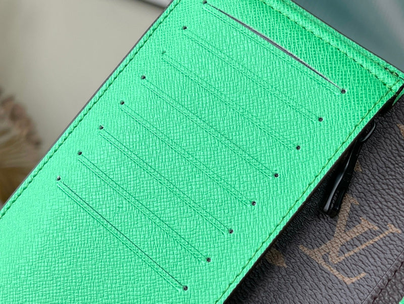 COZY - LOV Wallets - 507
