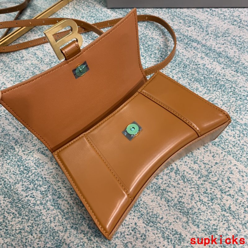 COZY BAGS - BG Hourglass Bags - 137
