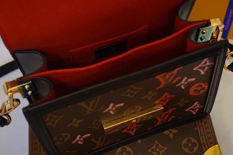 COZY BAGS - LOV Bags - 2011