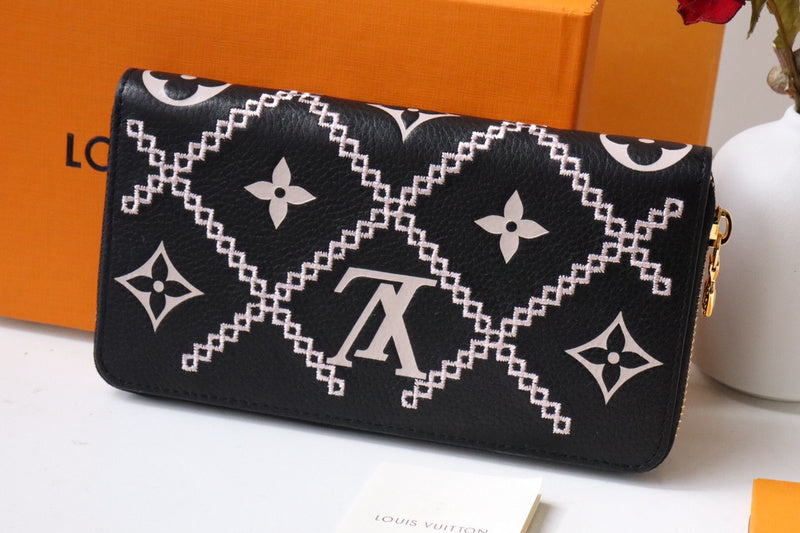 COZY BAGS - LOV Wallets - 654