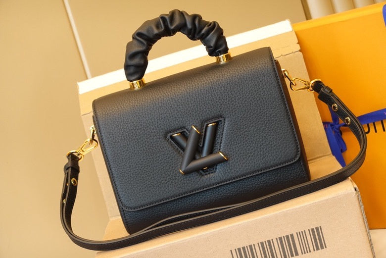 COZY BAGS - LOV Bags - 2013
