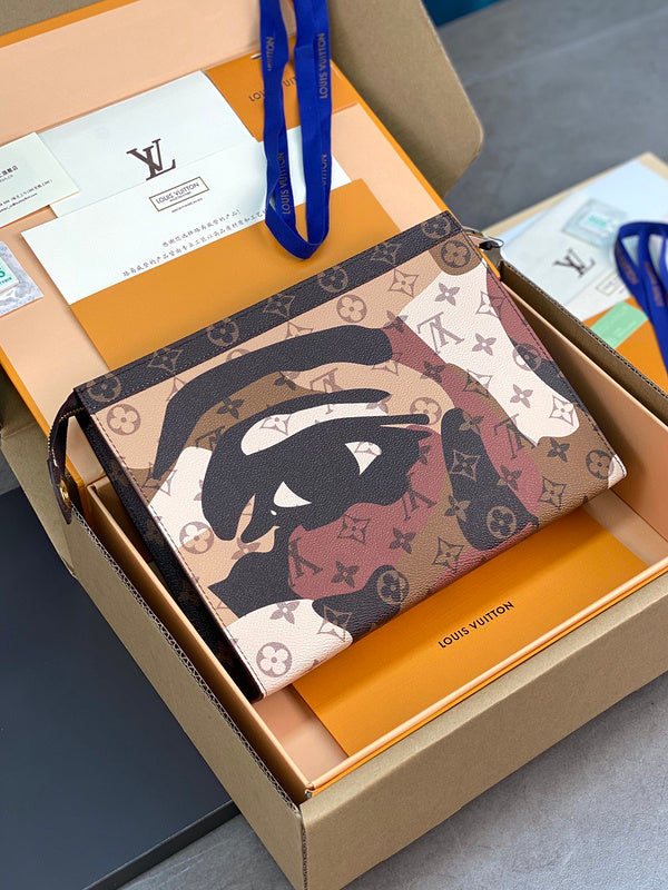 COZY - LOV Wallets - 018