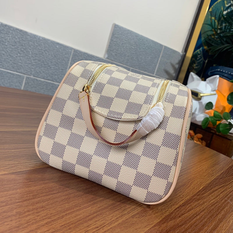 COZY - LOV Wallets - 357