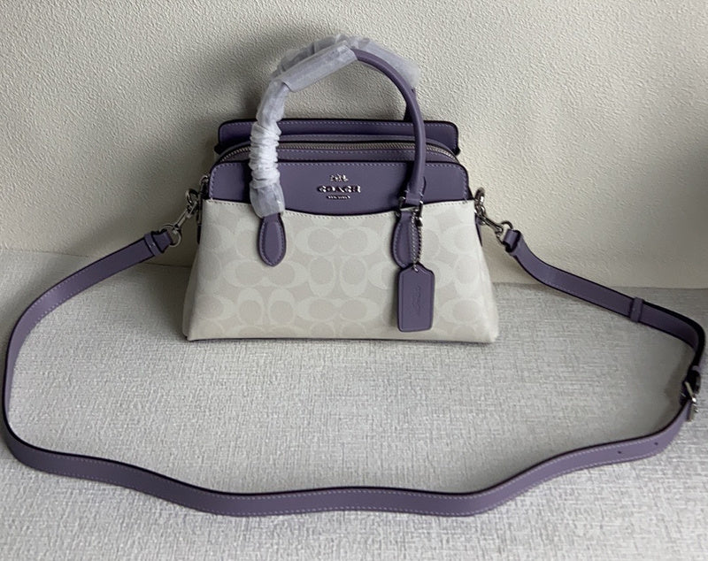 COZY - CAH Bags - 110